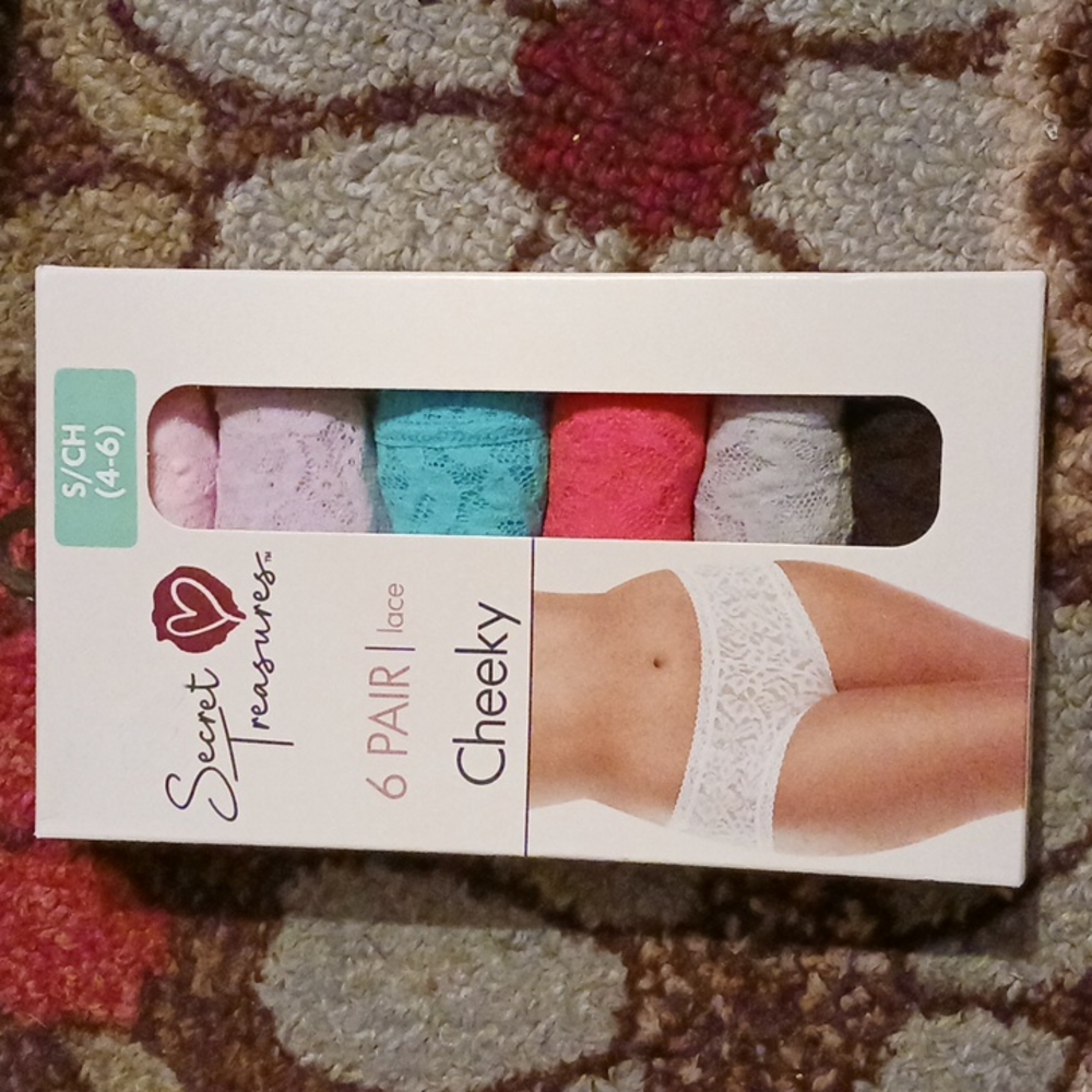 SECRET TREASURES LACE CHEEKY 6 PAIR